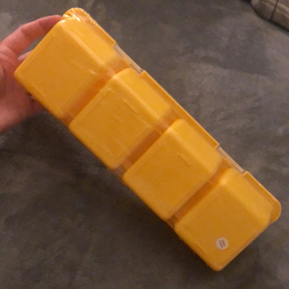 4-Bin Storage Container - Picture 5 of 5